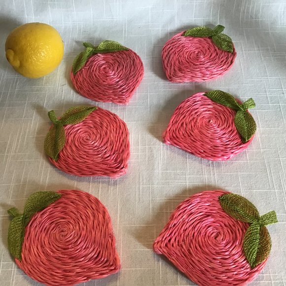 Other - Vintage woven grass coasters Set of 6
